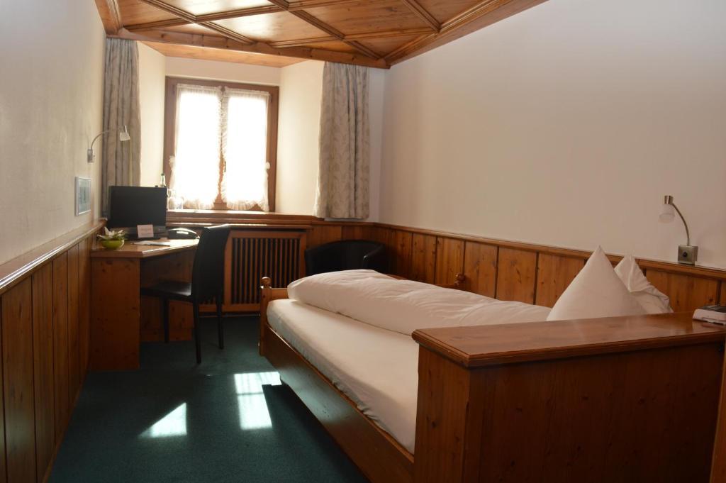 Hotel Zum Kreuz Aarau Værelse billede
