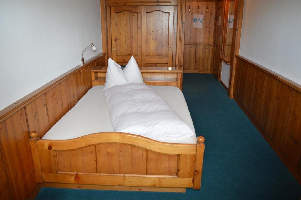Hotel Zum Kreuz Aarau Værelse billede